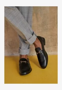 Pier One Slipper - Black -Pier One Geschäft 00d656cefe084570b2b6106656e83d66