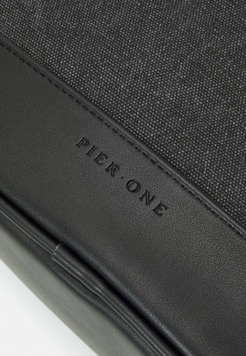 Pier One UNISEX - Kosmetiktasche - Black 5 Pier One UNISEX - Kosmetiktasche - Black – Bild 5