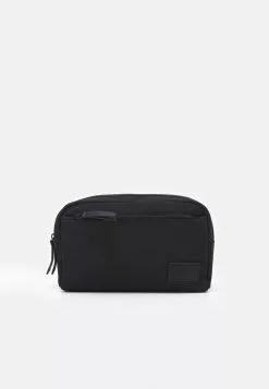 Pier One UNISEX - Kosmetiktasche - Black 11 Pier One UNISEX - Kosmetiktasche - Black -Pier One Geschäft 09a31bc4f30e4902a426a60844b1fb6b 1