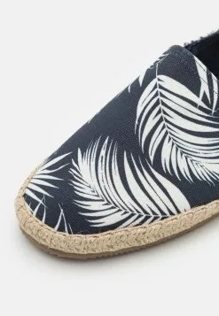 Pier One UNISEX - Espadrille - Dark Blue -Pier One Geschäft 2434d4031c89494b93e7b492169b9010