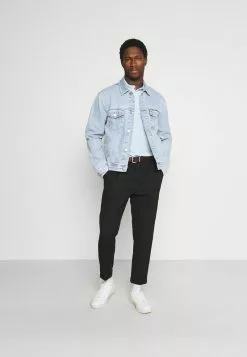 Pier One TRICOLORE TRIM POLO - Poloshirt - Light Blue