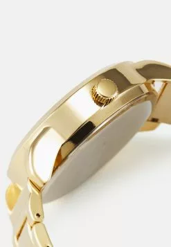 Pier One SET - Uhr - Gold-coloured 9 Pier One SET - Uhr - Gold-coloured -Pier One Geschäft 2fc7a07d9f444e31ae7e83360558e653