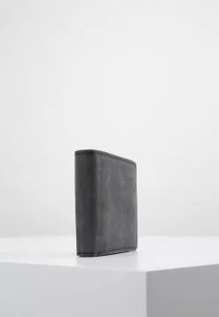 Pier One LEATHER - Geldbörse - Black -Pier One Geschäft 40b39582b9b84c498afeb1dc292ebce5