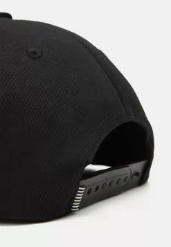 Pier One UNISEX - Cap - Black 9 Pier One UNISEX - Cap - Black -Pier One Geschäft 455d5d07f8b1415e9e4343f949489ce1