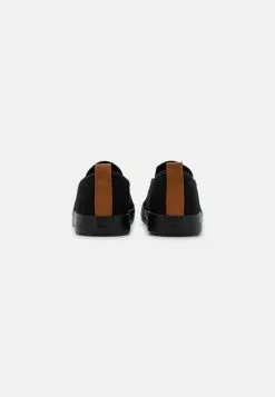 Pier One UNISEX - Slipper - Black -Pier One Geschäft 498de95b879f4ad0a437960998fc617e