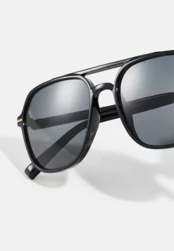 Pier One UNISEX - Sonnenbrille - Black -Pier One Geschäft 52d9d3accf8e459ab3390b3560270815