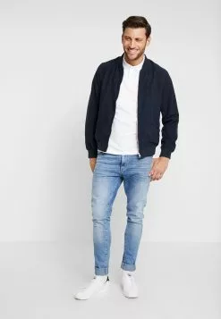 Pier One Geschäft 9 Pier One Geschäft -Pier One Geschäft 651c47cb78844c6e9bc3766e0b477ae8