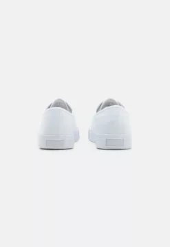 Pier One UNISEX - Sneaker Low - White 8 Pier One UNISEX - Sneaker Low - White -Pier One Geschäft 68b711ddaecd4cfaacd471e0905628b6