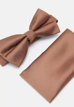 Pier One SET - Sonstige Accessoires - Brown -Pier One Geschäft 6af7cf88b06048ef8a845d4f3a089f0a