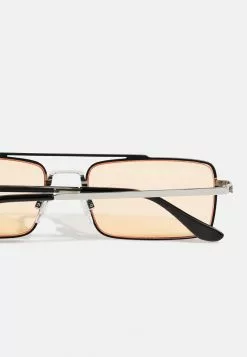 Pier One UNISEX - Sonnenbrille - Silver-coloured, Orange -Pier One Geschäft 71b8ec13cd624844a5c2aab8a959d46b