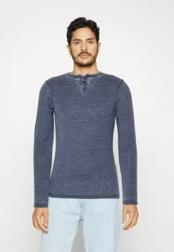 Pier One Langarmshirt - Blue -Pier One Geschäft 833052deb0aa46d0870984e90a08601d 1