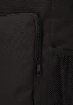 Pier One UNISEX - Tagesrucksack - Black -Pier One Geschäft 8a56e7055c3e40babde65b5bd6097e87