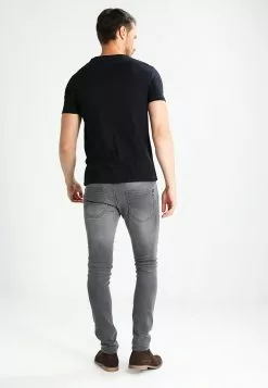 Pier One T-Shirt Basic - Black -Pier One Geschäft 986416f3e81f4399a4473036c21acde4