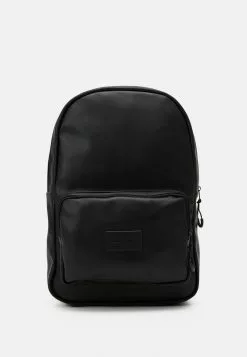 Pier One UNISEX - Tagesrucksack - Black -Pier One Geschäft a1dde6b99d6c4a3e9e27da9512e53404 2