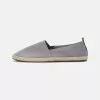 Pier One RENA ESPADRILLE UNISEX - Espadrille - Light Grey