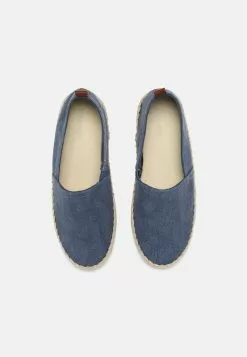 Pier One RENA ESPADRILLE UNISEX - Espadrille - Blue -Pier One Geschäft a712e8e1ca864c359ade29147a29a43e