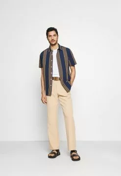 Pier One T-Shirt Basic - White/black/bordeaux