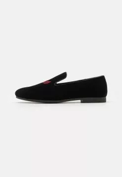 Pier One Slipper - Black