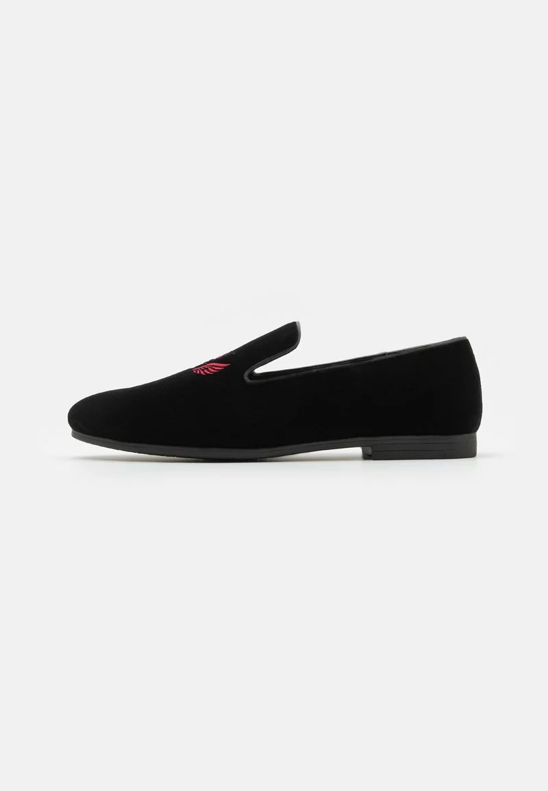Pier One Slipper - Black 1 Pier One Slipper - Black