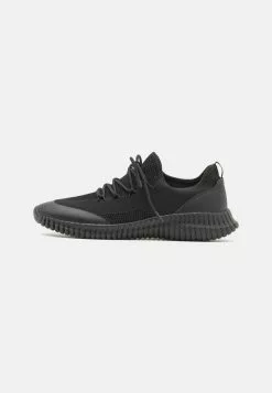 Pier One Sneaker Low - Black