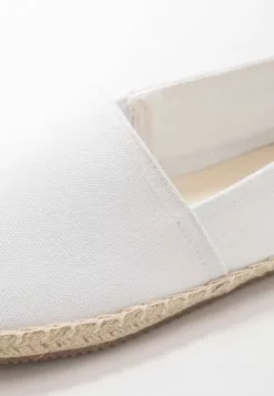 Pier One RENA ESPADRILLE UNISEX - Espadrille - White -Pier One Geschäft e0d22095d1484315bd44e53c8d53093e