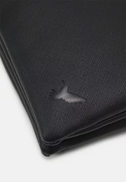 Pier One Umhängetasche - Black 10 Pier One Umhängetasche - Black -Pier One Geschäft eb8fd87f38634018b6d597212e9222c6